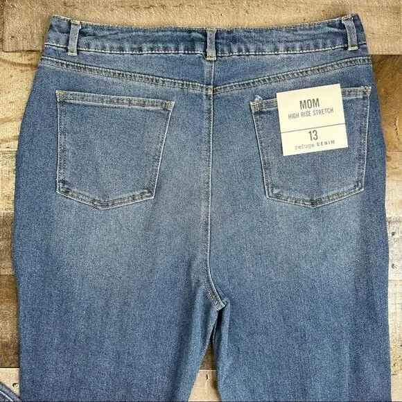 Refuge Distressed Baggy Mom Jeans Size 13 Grunge 90s Y2K Vintage-Inspired Denim - Picture 10 of 14